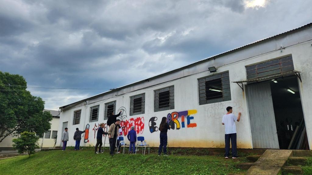 Imagem do post APRENDA A FAZER PÉ DE MOLEQUE!